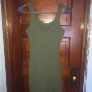Short sleeve Fitted dress